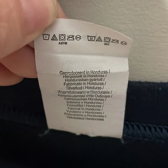 Gildan Grey's Anatomy Graphic Sweatshirt Navy Blue and White Women's Size L - Picture 6 of 6